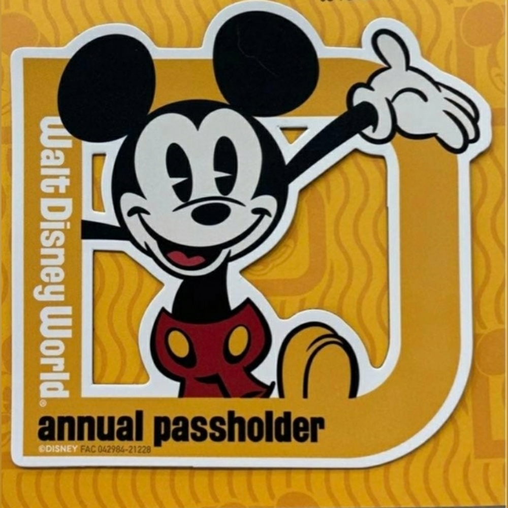Disney Passholder Magnet